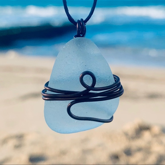 Submerged Seaglass Necklace - Picture 7 of 8